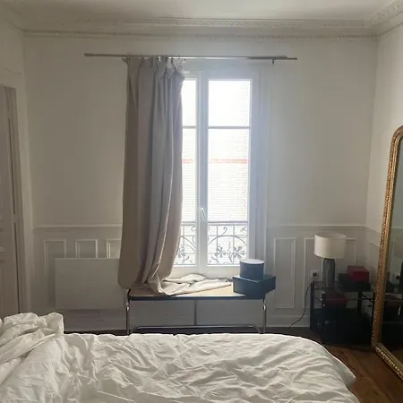 Paris: Cosy Au Pied De La Tour Eiffel Appartamento
